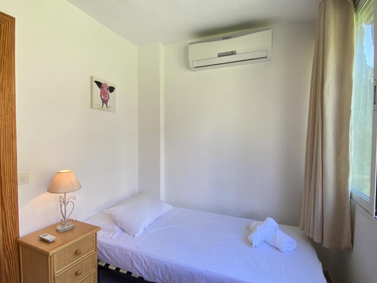 Bahamas 24 Burriana Casasol Apartment Nerja Exterior photo